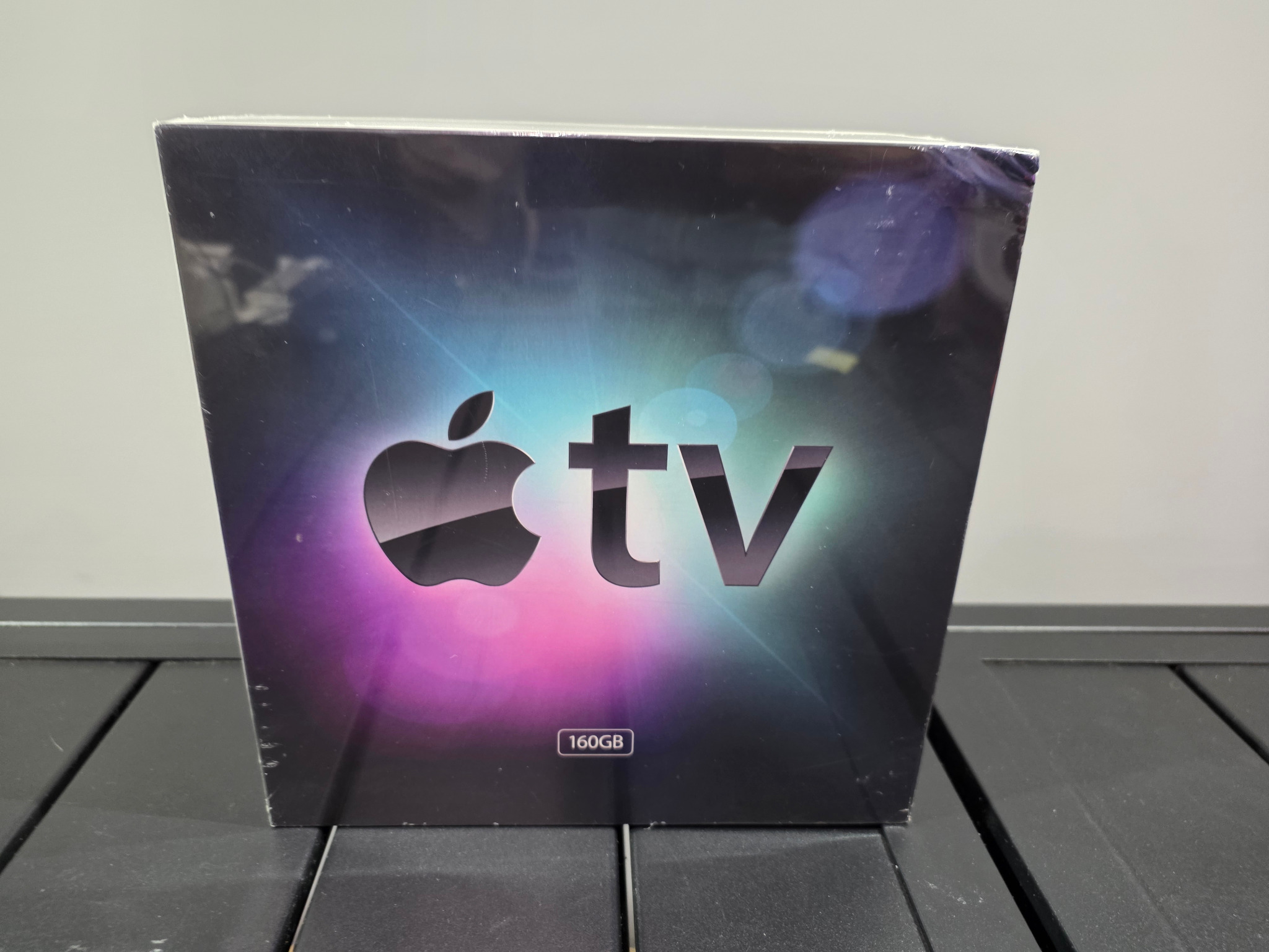 Apple TV 160GB retail box